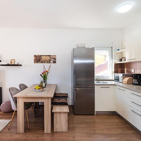Apartment Karla Zára Kültér fotó